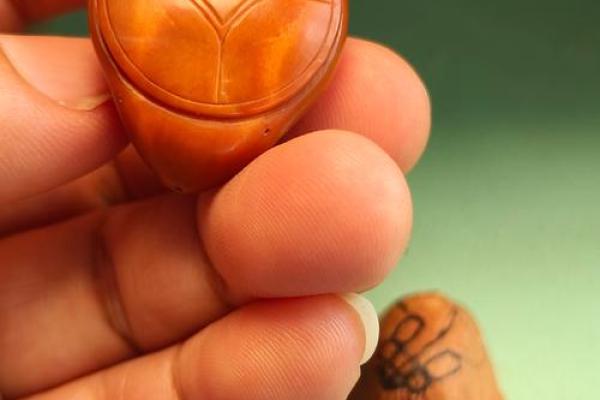 办公室核桃风水：招财进宝，事业兴旺的秘密武器！