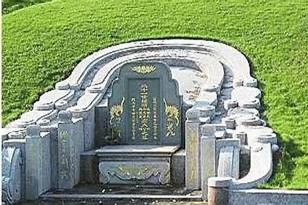 墓地风水学入门：提升运势的正确安葬方法