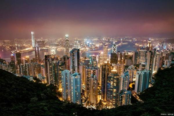 风水宝地空中现,航拍豪宅美景醉人心 风水宝地空中现,航拍豪宅美景醉人心